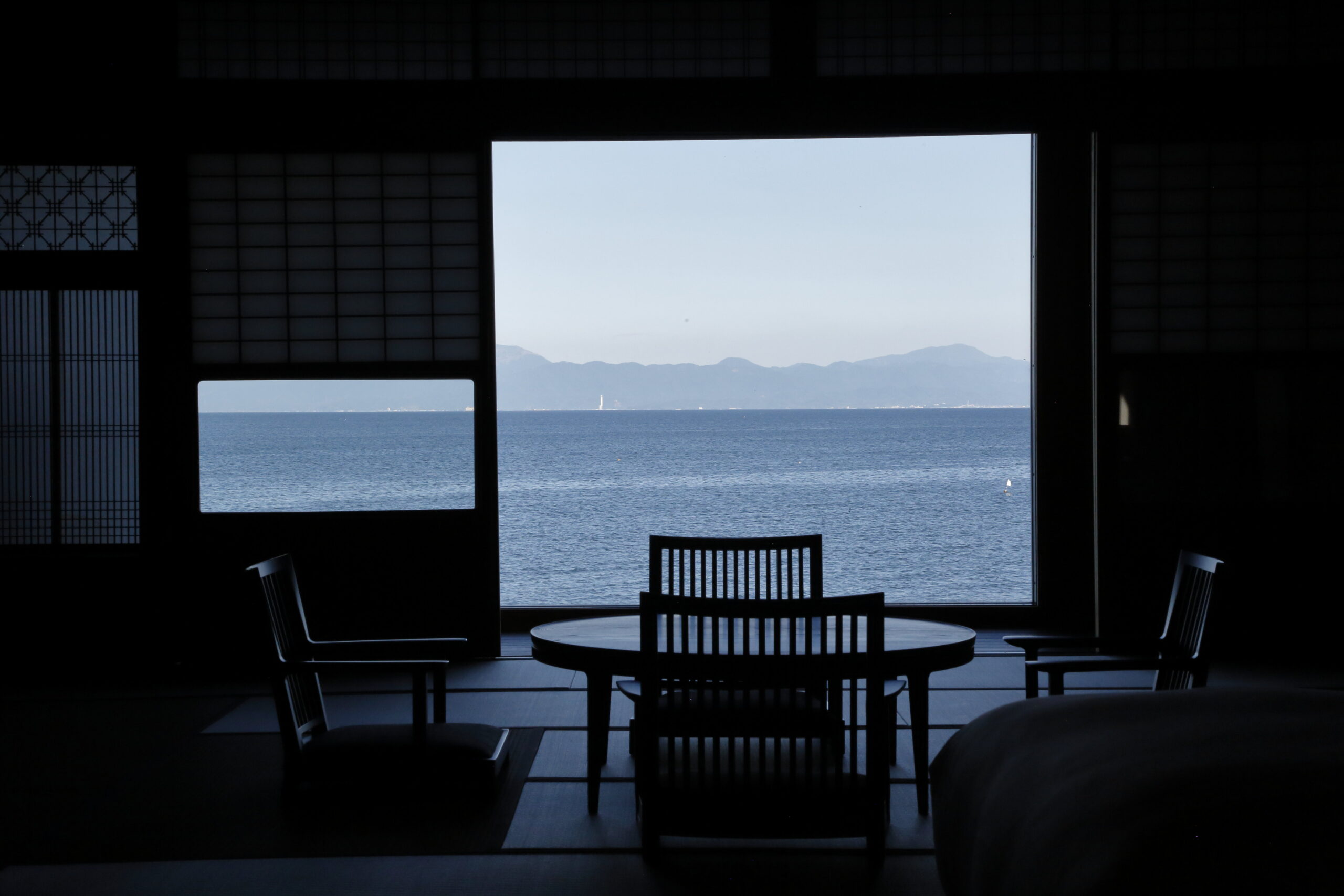 余白の時間 が記憶に残る 琵琶湖のほとりにひっそり佇む福田屋のこだわりと 結婚式作りにかける思い 花ノ家族婚 記憶の中にある大切なもの 結婚式プロデュースなら花ノ結婚式屋 大阪市西区南堀江
